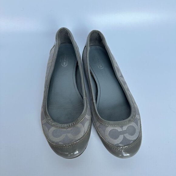 Coach Logo Ballet Flat Size 6 Silver Grey Vintage Y2K 2000s Patent Leather - Picture 1 of 9